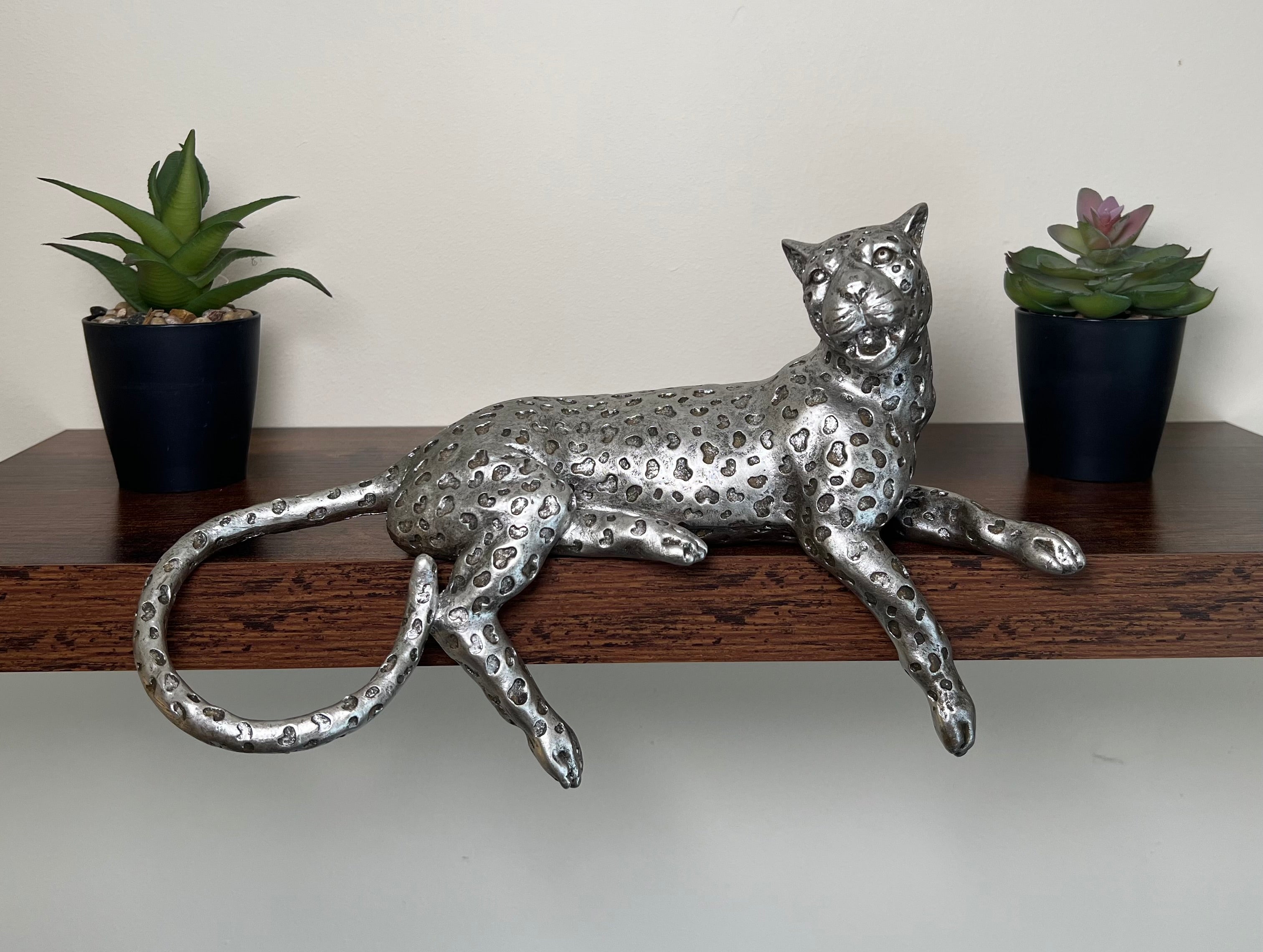 Silver Majesty Leopard